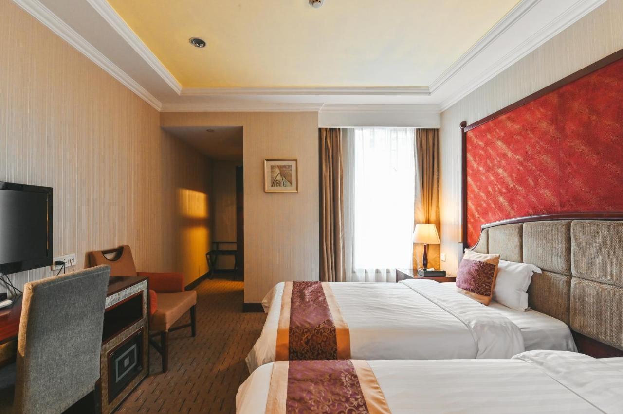 Royal Plaza Hotel 広州 エクステリア 写真