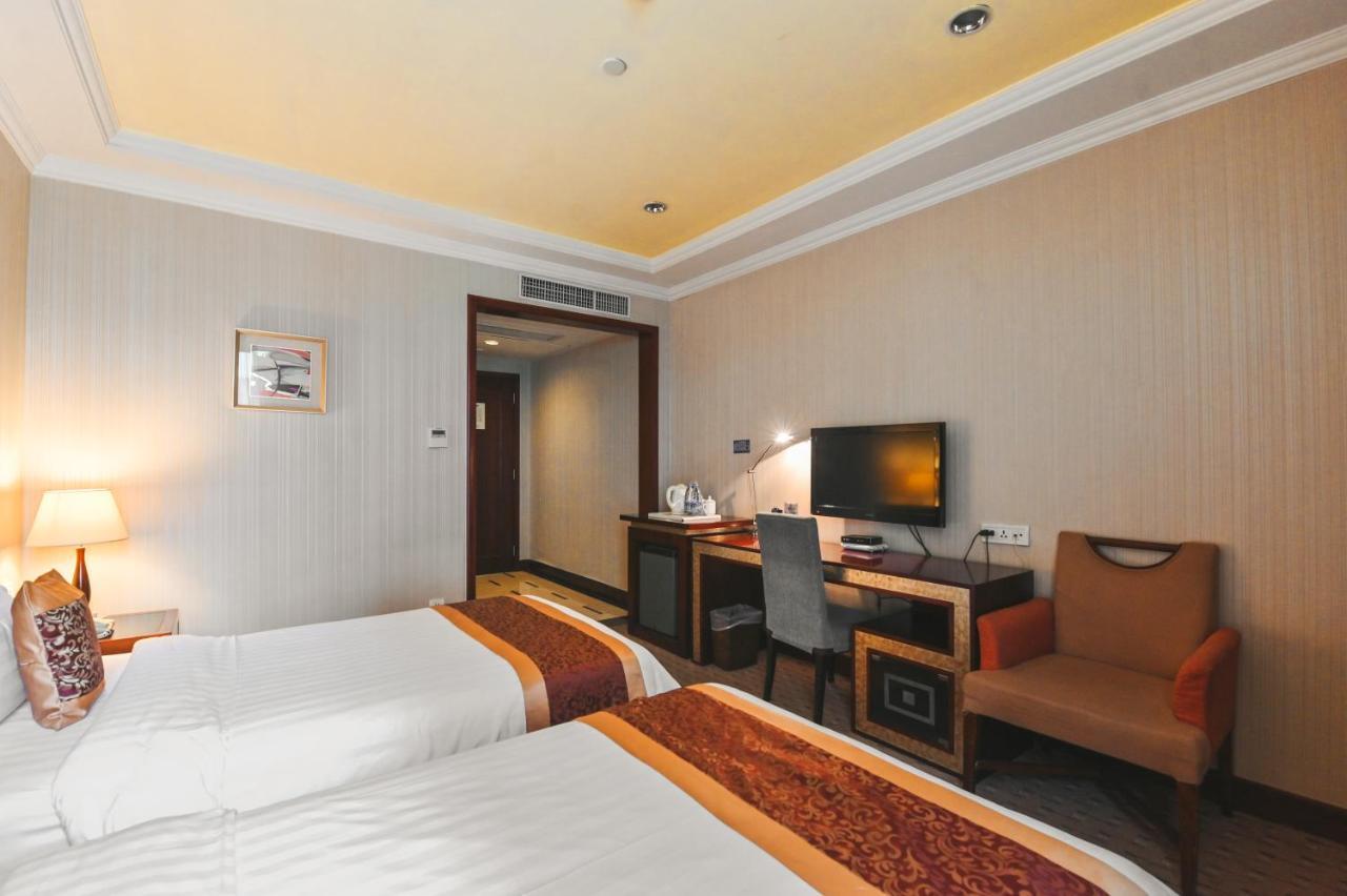 Royal Plaza Hotel 広州 エクステリア 写真