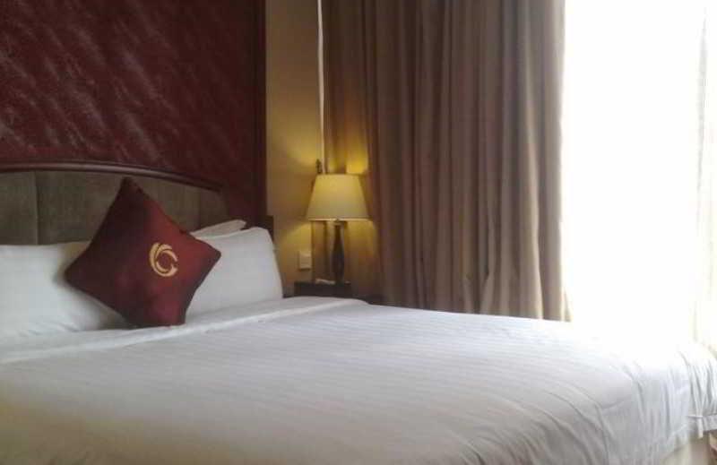 Royal Plaza Hotel 広州 エクステリア 写真